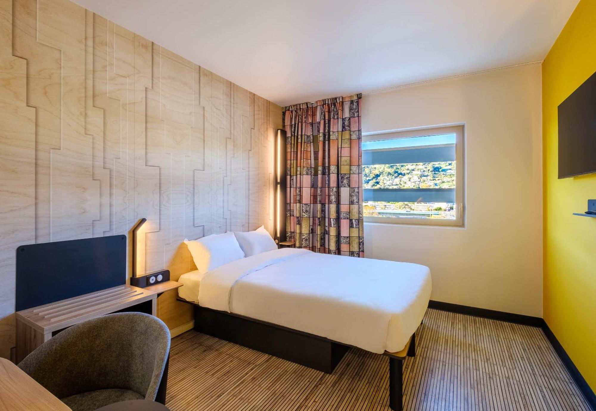 B&B Hotel Nice Stade Riviera Esterno foto