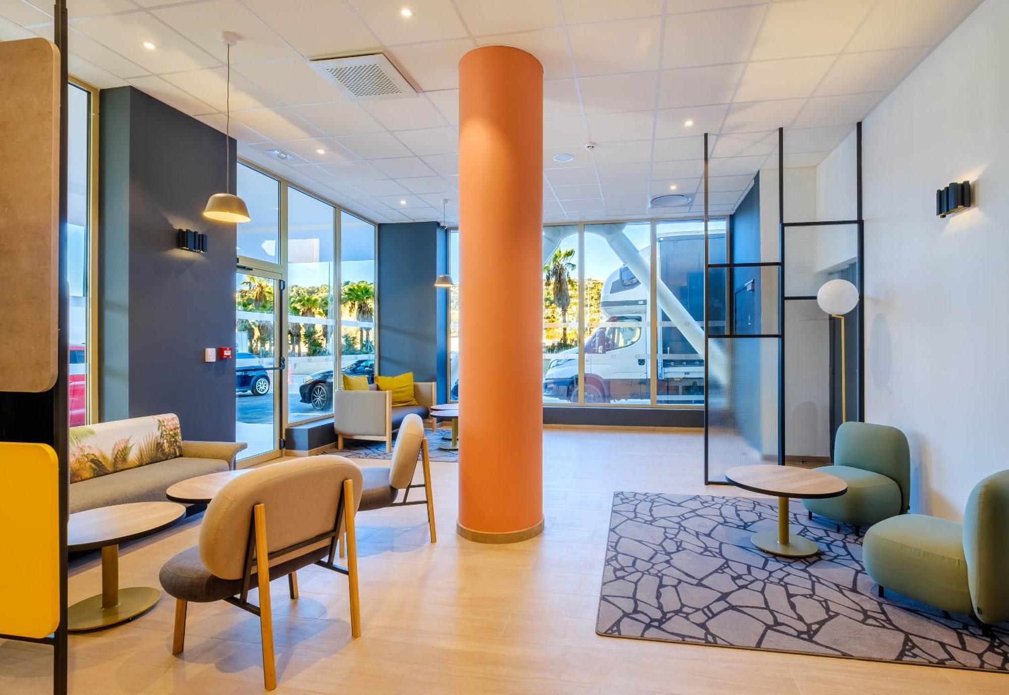 B&B Hotel Nice Stade Riviera Esterno foto
